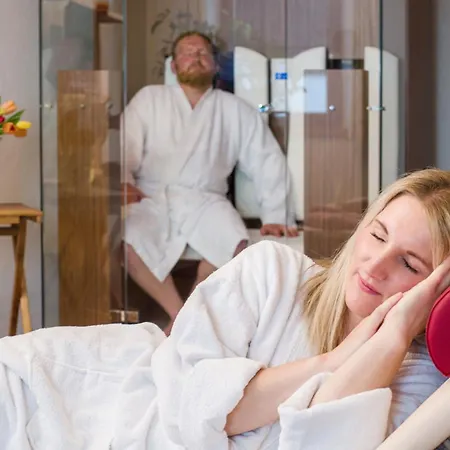 Panoramahotel Grobauer ホテル