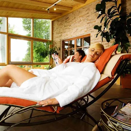 Panoramahotel Grobauer Отель Шпигелау