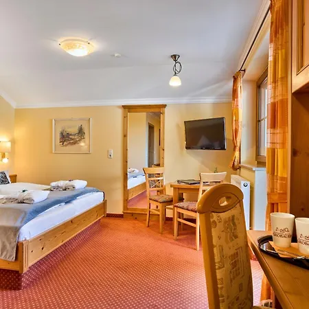 Panoramahotel Grobauer Hotel 3*