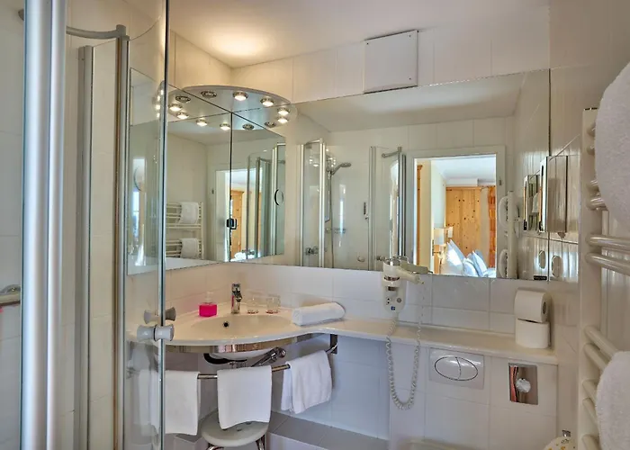 Hotell Panoramahotel Grobauer 3*